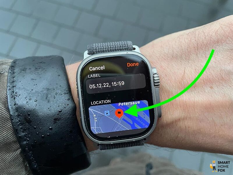 Man sieht Wegpunkte auf der Apple Watch Ultra.